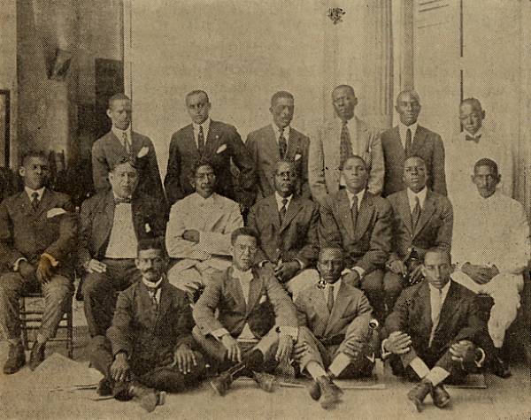 Miembros de la Directiva de la Sociedad de Estibadores de Matanzas.